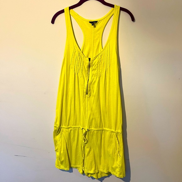 HURLEY bright yellow romper | L - Picture 1 of 3